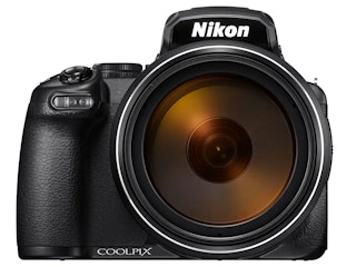 Nikon COOLPIX P1100:24-3000mm相当の超望遠コンデジ