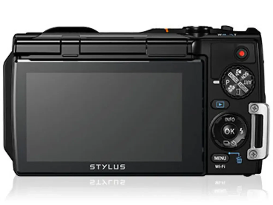 OLYMPUS STYLUS TG-870 Tough "ホワイト"の新品/中古の在庫一覧 2枚目
