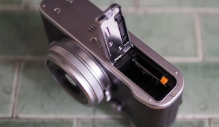 X100Fの動画・バッテリー・通信のレビュー