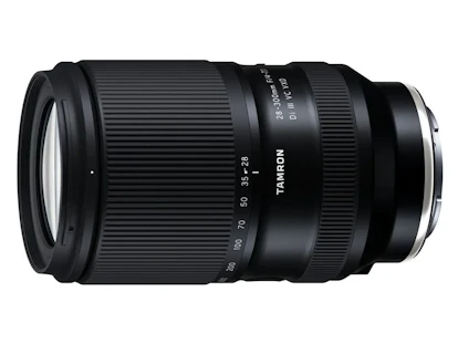 28-300mm F/4-7.1 Di III VC VXD
