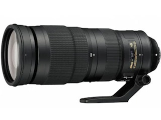 AF-S NIKKOR 200-500mm f/5.6E ED VR:F5.6通しで500mmまでカバー