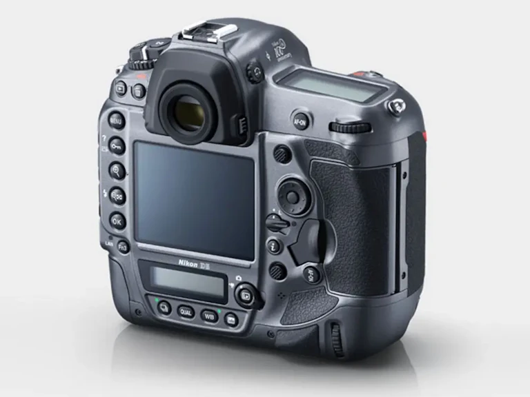 D5 100周年記念モデル "メタリックグレー"の新品/中古の在庫一覧 2枚目