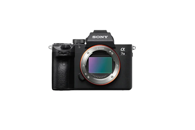 ソニー α7 IIIに最新ファームウェア4.04配信、安定性改善