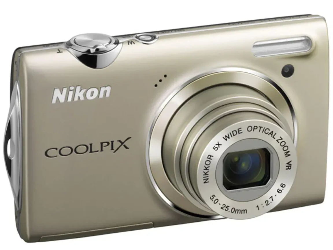 COOLPIX S5100 "ウォームシルバー"