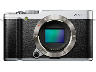 富士フイルム X-A1 ボディ "シルバー"