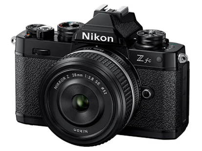 Zfc 28mm f/2.8 Special Edition キット "ブラック"