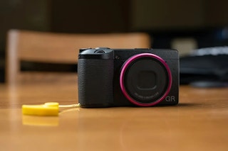 APS-Cセンサー搭載コンデジが“まだ選ばれる”理由