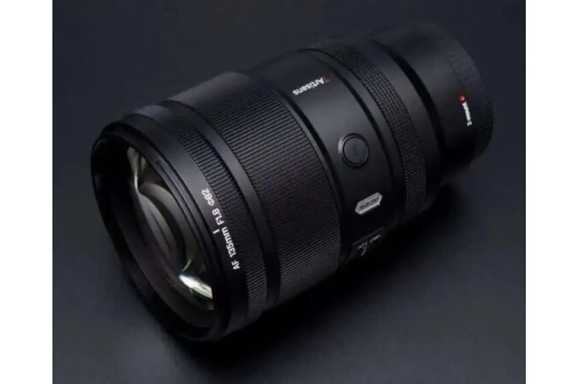 【リーク】7Artisans AF 135mm F1.8 (E/Z/L)の発売日はいつ？価格予想・比較・予約まとめ
