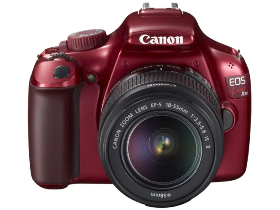 EOS Kiss X50 ボディ "レッド"
