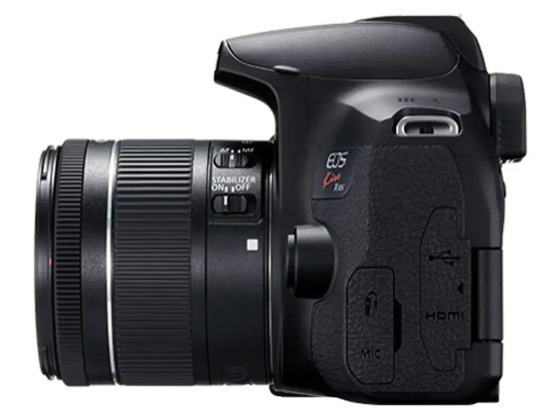 EOS Kiss X10i ダブルズームキット "ブラック"の新品/中古の在庫一覧 5枚目