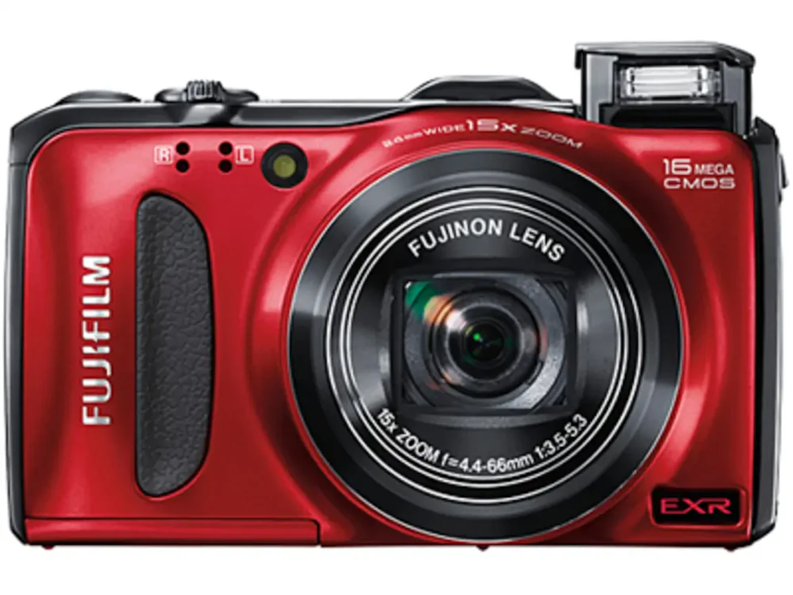 FinePix F600EXR "レッド"の新品/中古の在庫一覧 2枚目