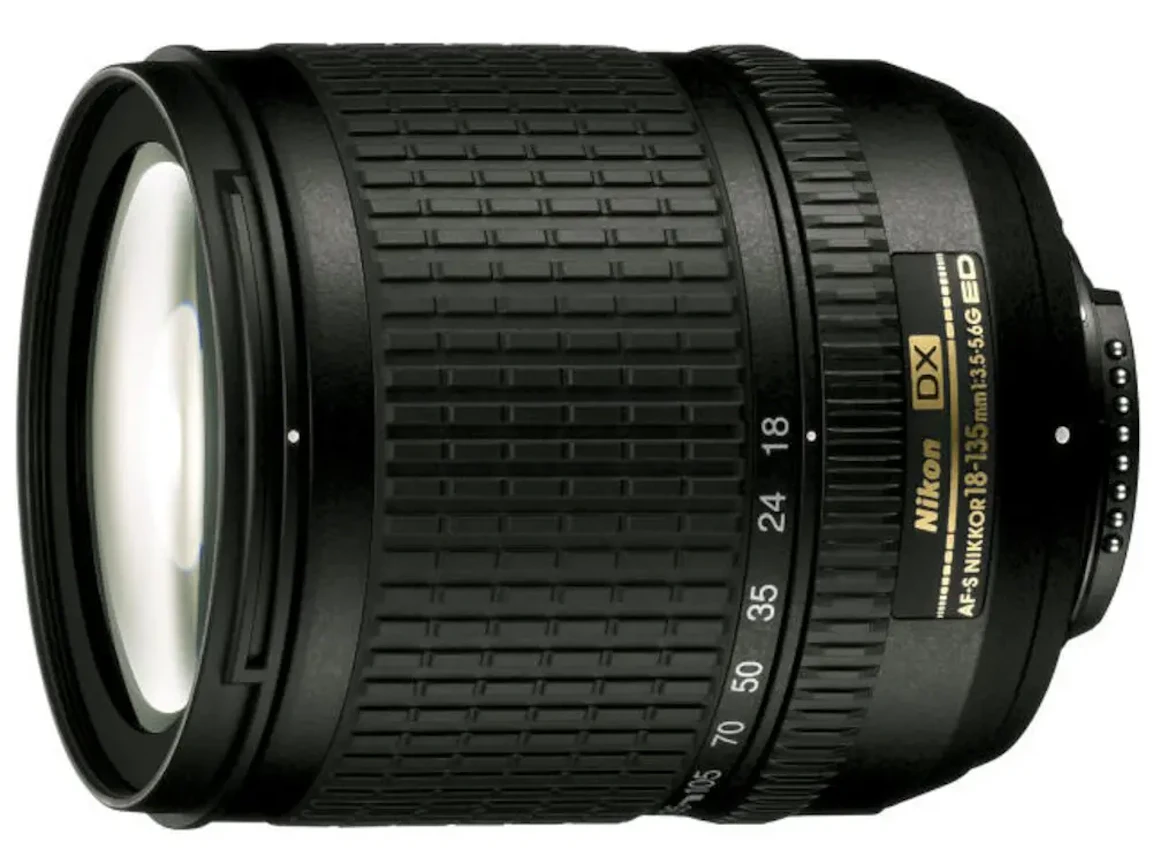 AF-S DX Zoom Nikkor ED 18-135mm F3.5-5.6G IF