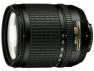 ニコン AF-S DX Zoom Nikkor ED 18-135mm F3.5-5.6G IF