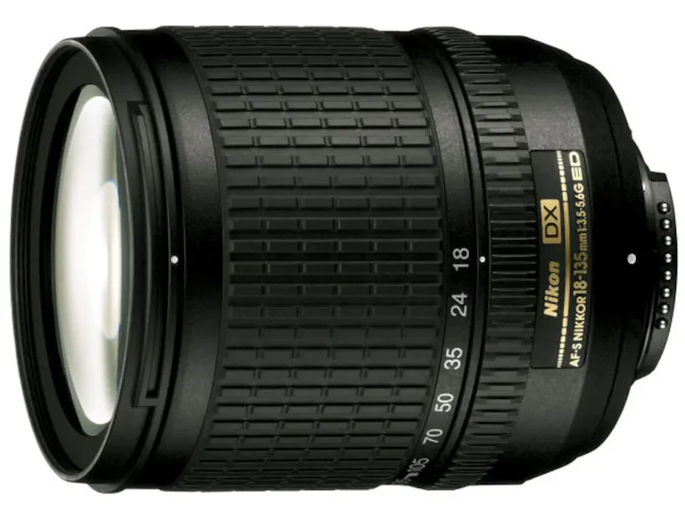 AF-S DX Zoom Nikkor ED 18-135mm F3.5-5.6G IF
