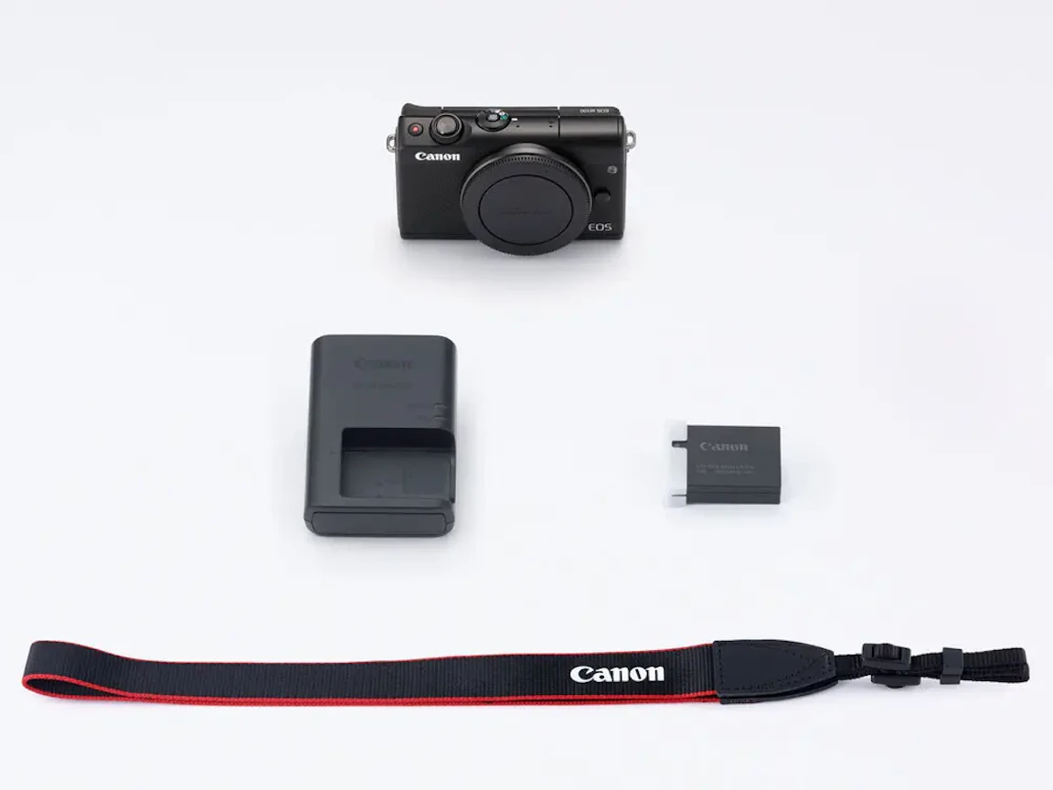 EOS M100 ボディ "ブラック"の新品/中古の在庫一覧 3枚目