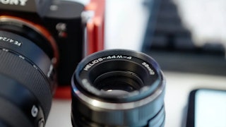レンズの交換が速くなるテクニック