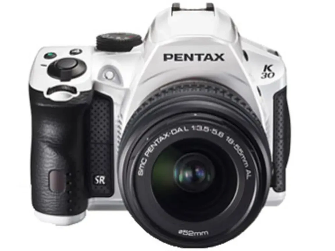 PENTAX K-30 レンズキット "クリスタルホワイト"