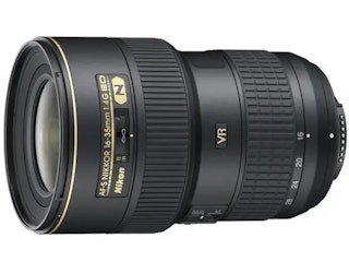16-35mm f/4クラスの魅力:日常用途まで寄せやすい