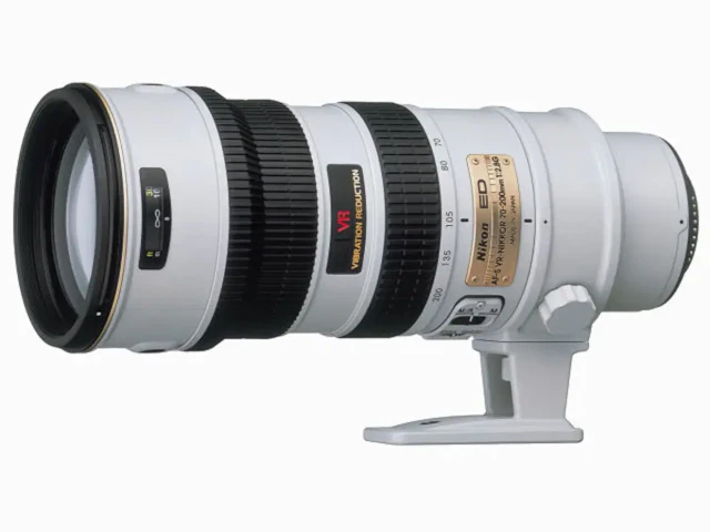 AF-S VR Zoom-Nikkor ED 70-200mm F2.8G IF "ライトグレー"