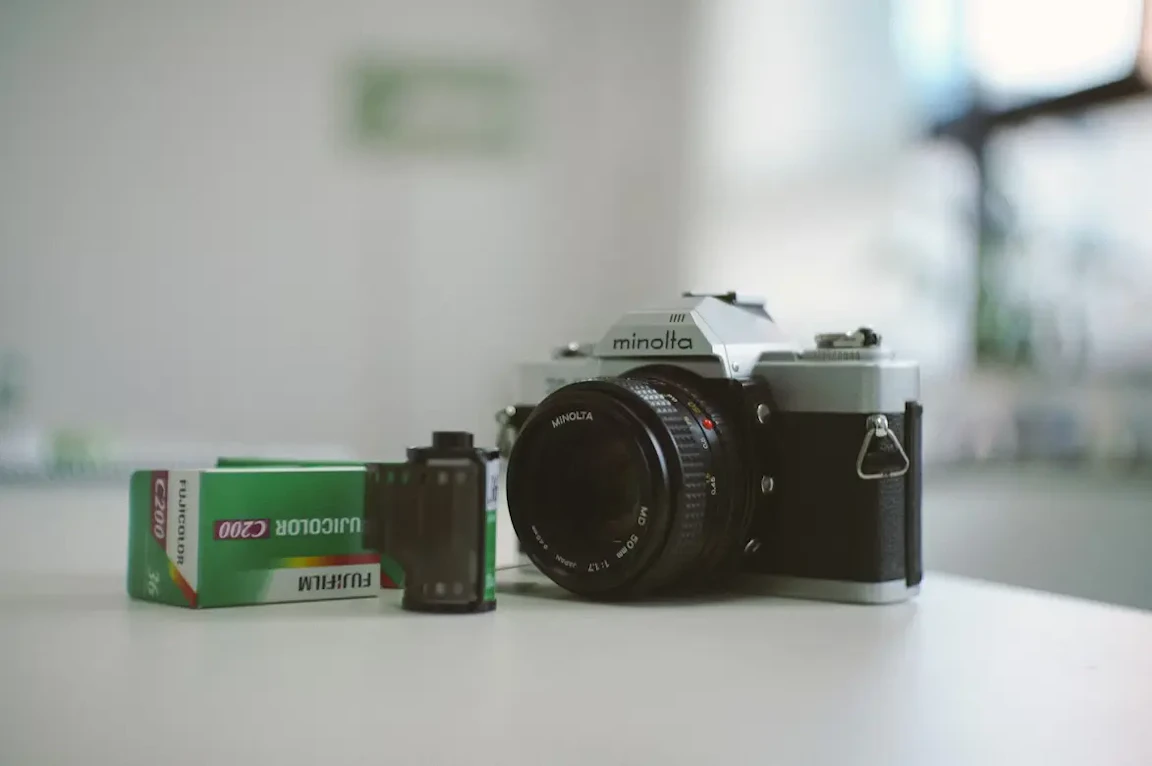 フィルムカメラの使い方 初心者ガイド|Canon・Nikon・Kodakなど機種別に解説