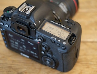 Canon EOS 5D Mark IVのデザインと操作性のレビュー