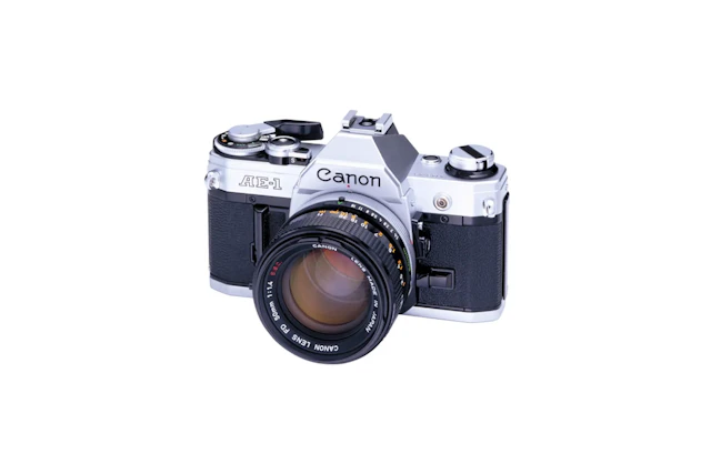 【リーク】CanonレトロデザインEOS(RE-1)の発売日はいつ？価格予想・比較・予約まとめ