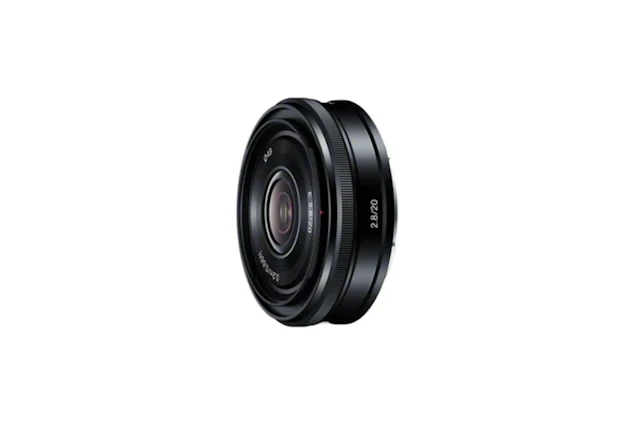 SONY E 20mm F2.8 SEL20F28のレビュー比較まとめ。街歩き・旅行の軽量