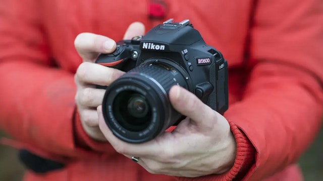 【2026年版】Nikon D5600レビュー比較まとめ 今でも選ぶ価値はある?画質・AF・動画性能や競合機を比較