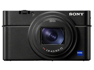 SONY RX100 VII｜ポケットサイズでも満足しやすい高級コンデジ