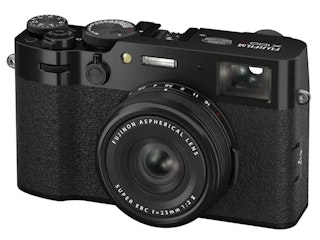 FUJIFILM X100VI｜35mm相当f2と色作りを楽しむ高級APS-C