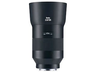 Carl Zeiss Batis 2.8/135:軽さと手ブレ補正で持ち出しやすい135mm