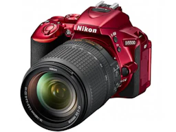D5500 18-140 VR レンズキット "レッド"