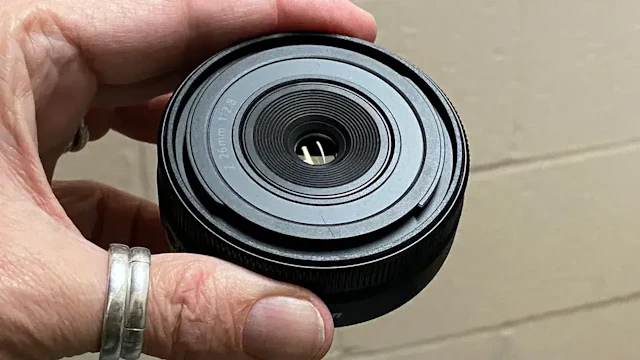 NIKKOR Z 26mm f/2.8のレビュー比較まとめ 23.5mm・125gの携帯性と画質を検証