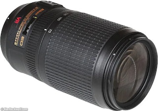 Nikon AF-S VR Zoom-Nikkor 70-300mm f/4.5-5.6G IF-EDのデザインと操作性のレビュー