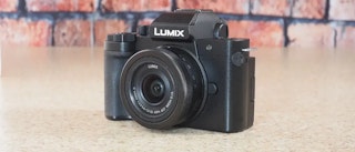 Panasonic LUMIX G100Dにおすすめのレンズ6選｜撮影シーン別の選び方と注意点