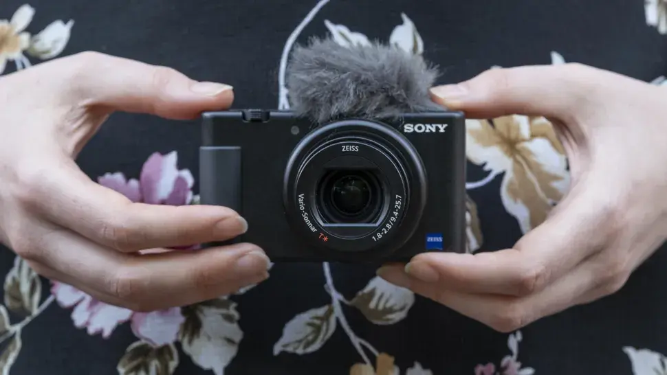 SONY VLOGCAM ZV-1 コンデジ 2026年版】Sony VLOGCAM ZV-1のレビュー比較まとめ ポケットVlogの定番
