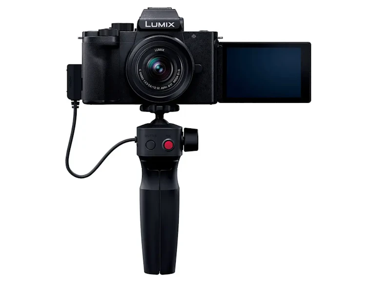 LUMIX G100(DC-G100V) 標準ズームレンズキット(トライポッドグリップ付き)の新品/中古の在庫一覧 2枚目
