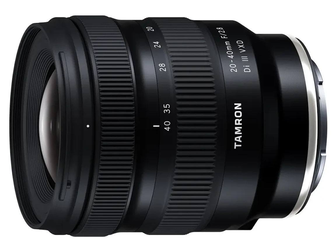 20-40mm F/2.8 Di III VXD