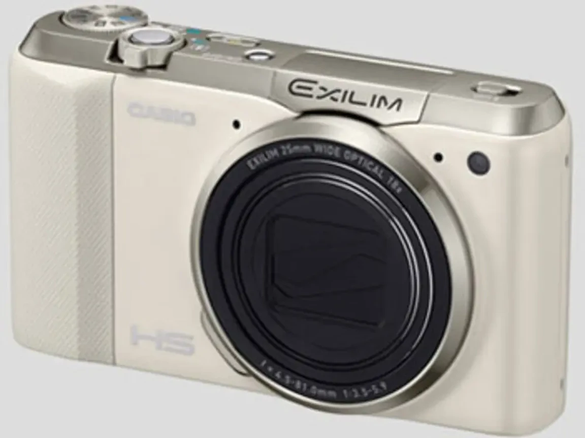 HIGH SPEED EXILIM EX-ZR800WE "ホワイト"