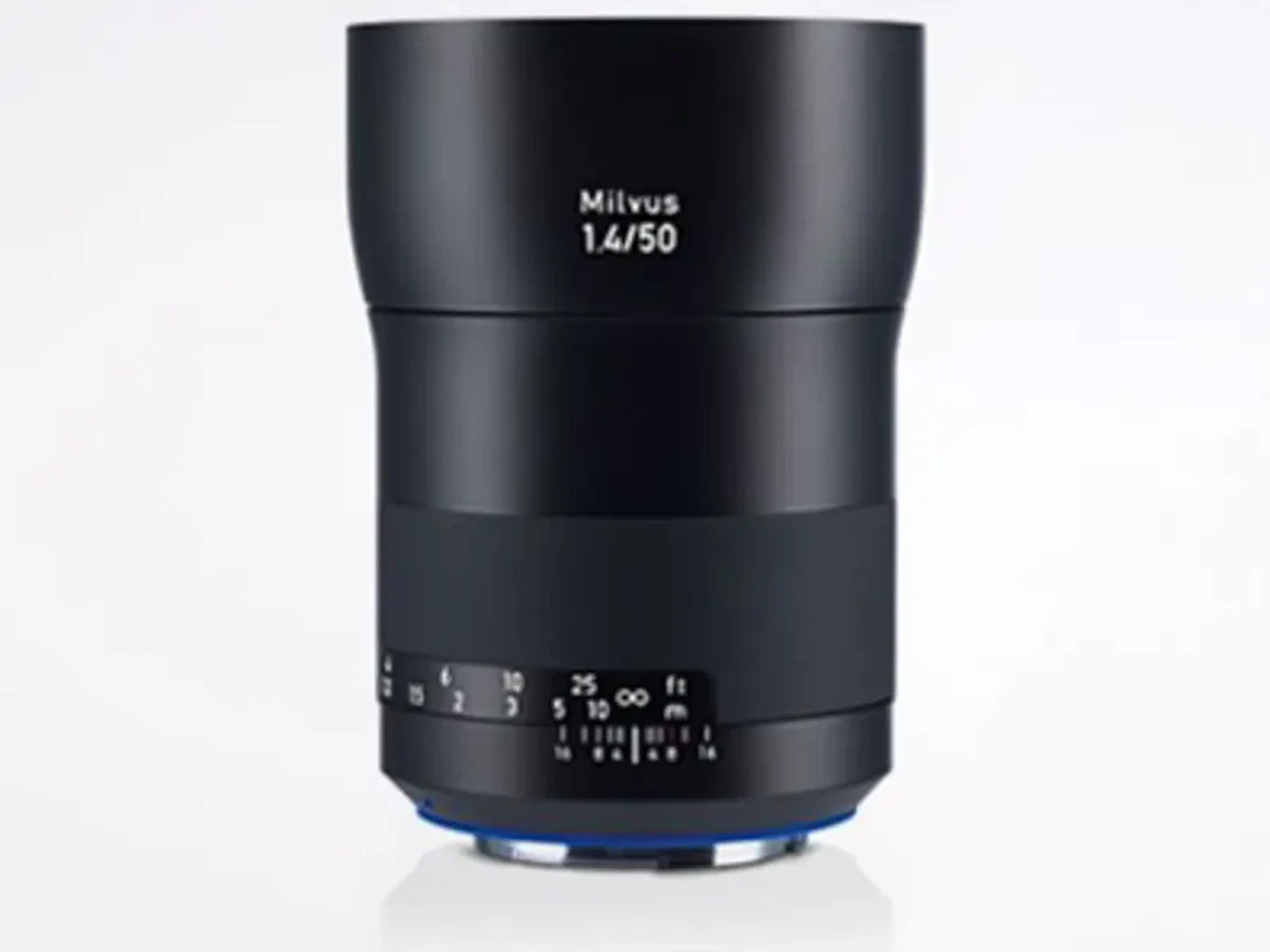 Milvus 1.4/50 ZE