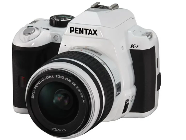 PENTAX K-r ボディ "ホワイト"