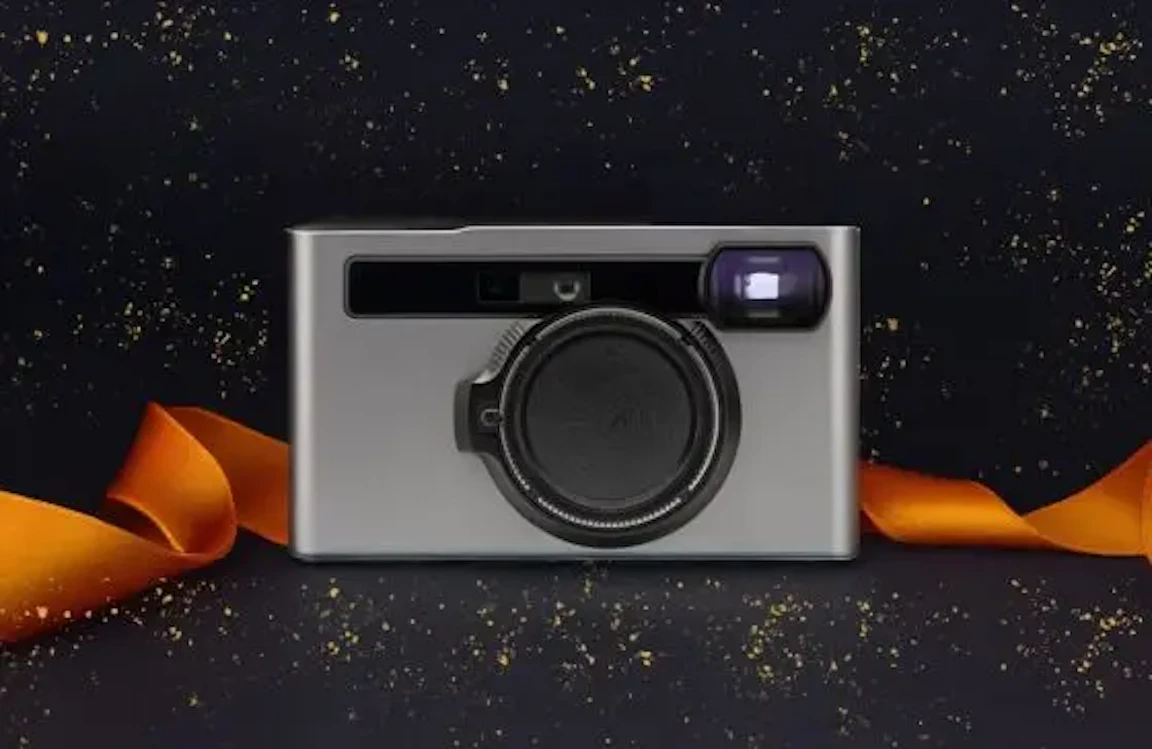 次のPixiiカメラは2026年夏登場へ？ Pixii Maxのその先をメーカー自身が語る