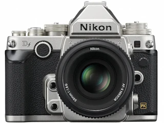 ニコン Df 50mm f/1.8G Special Editionキット "シルバー"