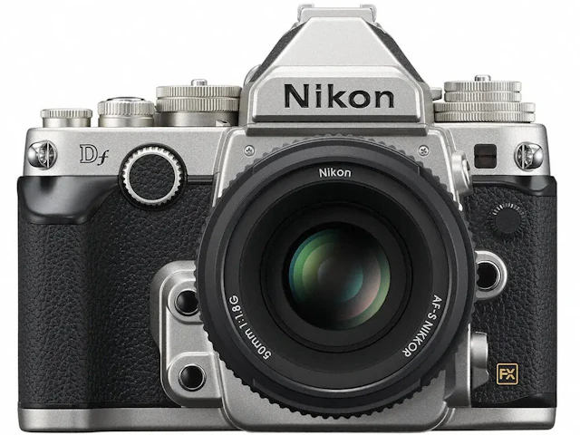 Df 50mm f/1.8G Special Editionキット "シルバー"