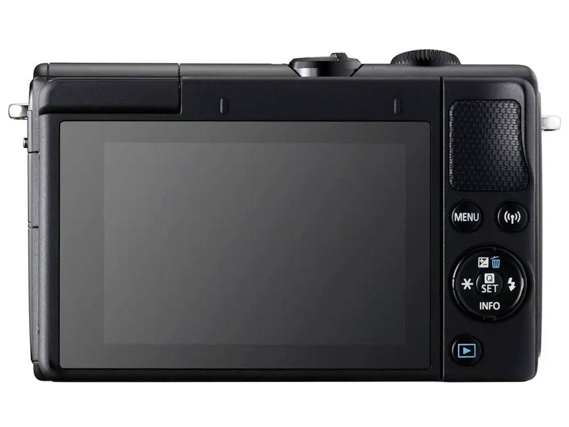 EOS M100 ボディ "ブラック"の新品/中古の在庫一覧 2枚目