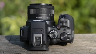 Canon EOS R10とEOS R50の操作性を比較|ダイヤル・マルチコントローラー・タッチ操作の違い
