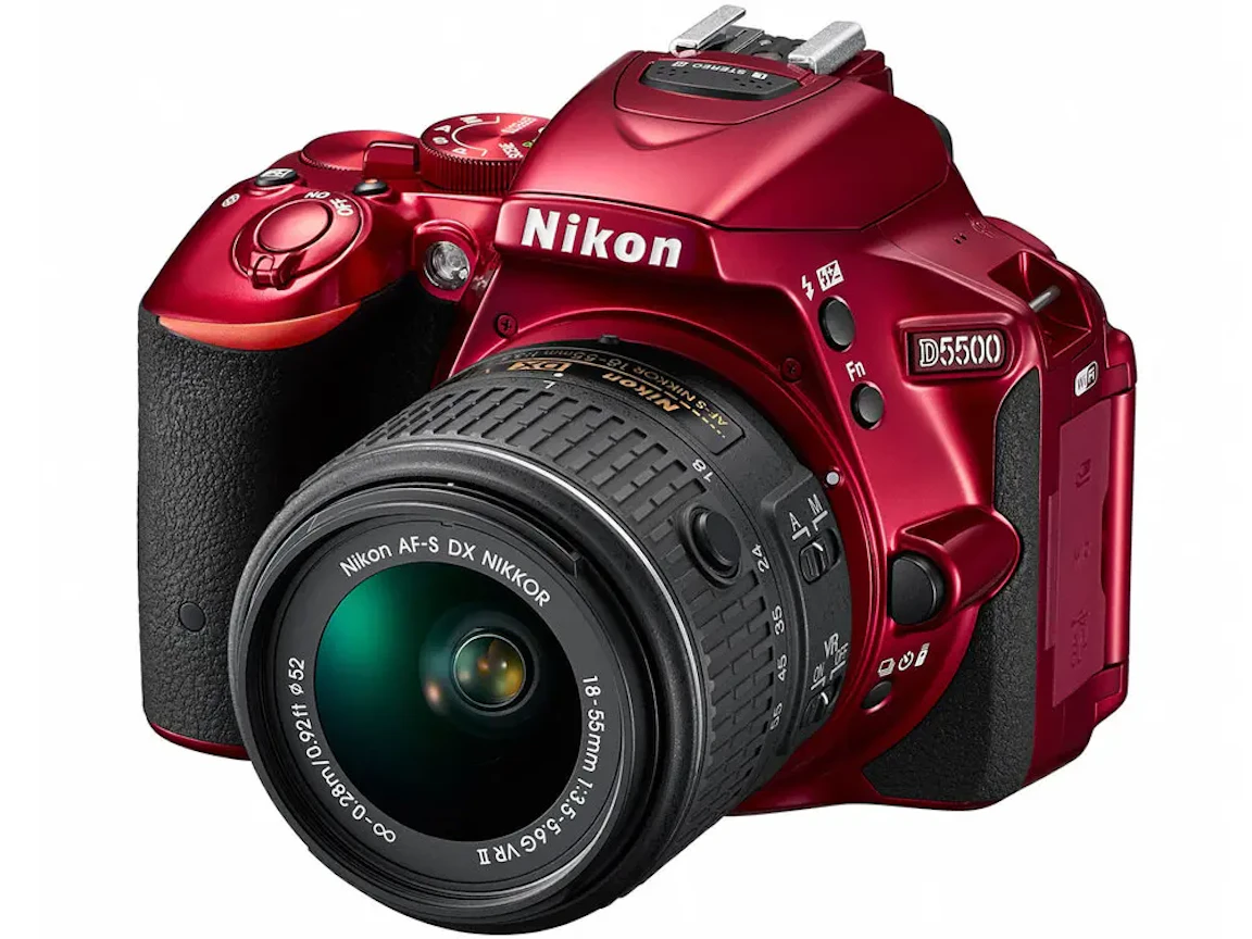 D5500 18-55 VR II レンズキット "レッド"の新品/中古の在庫一覧 2枚目