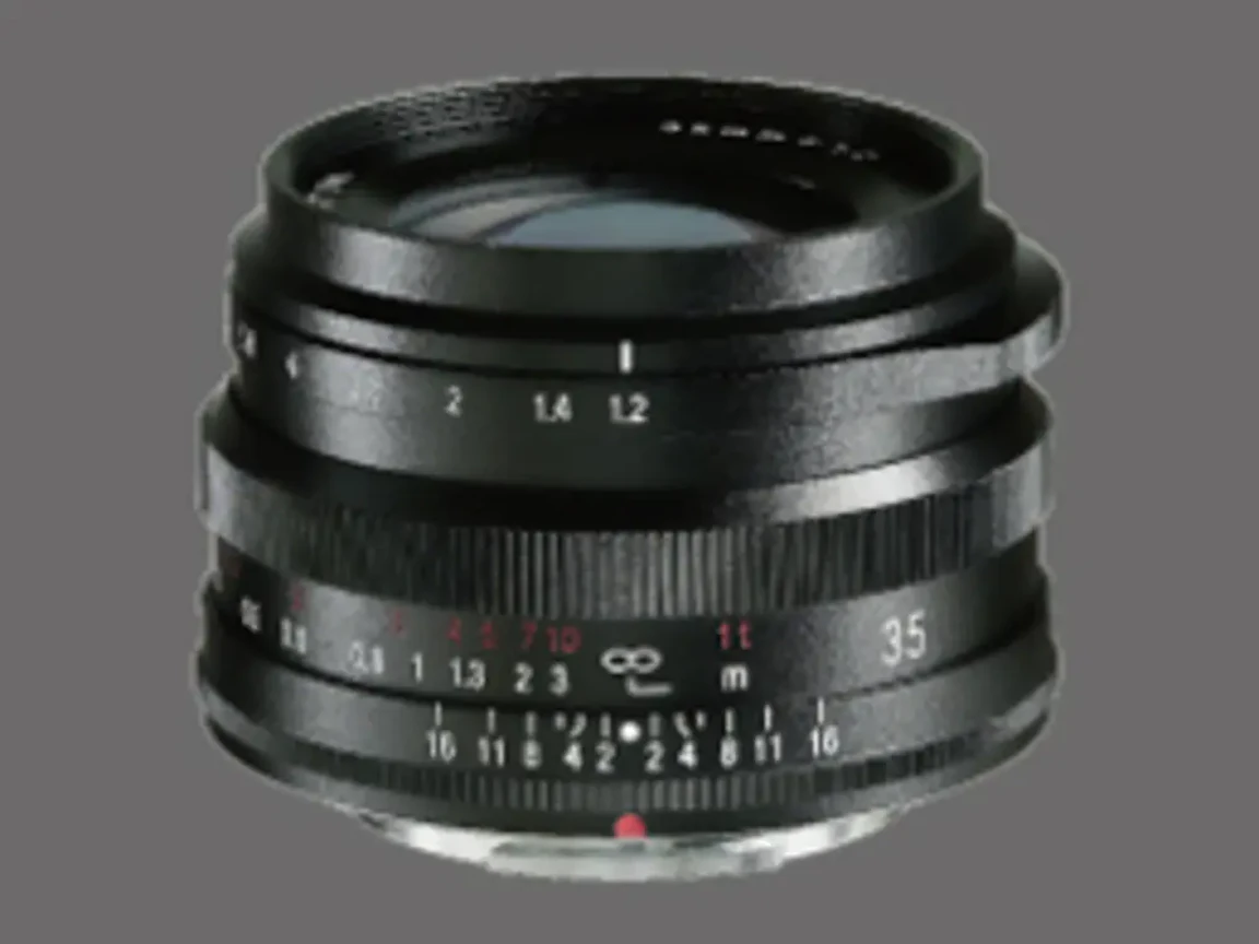 フォクトレンダー NOKTON 35mm F1.2 X-mount