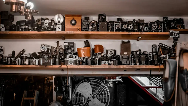 カメラの歴史200年を一気読み！名機と革新で追う写真革命
