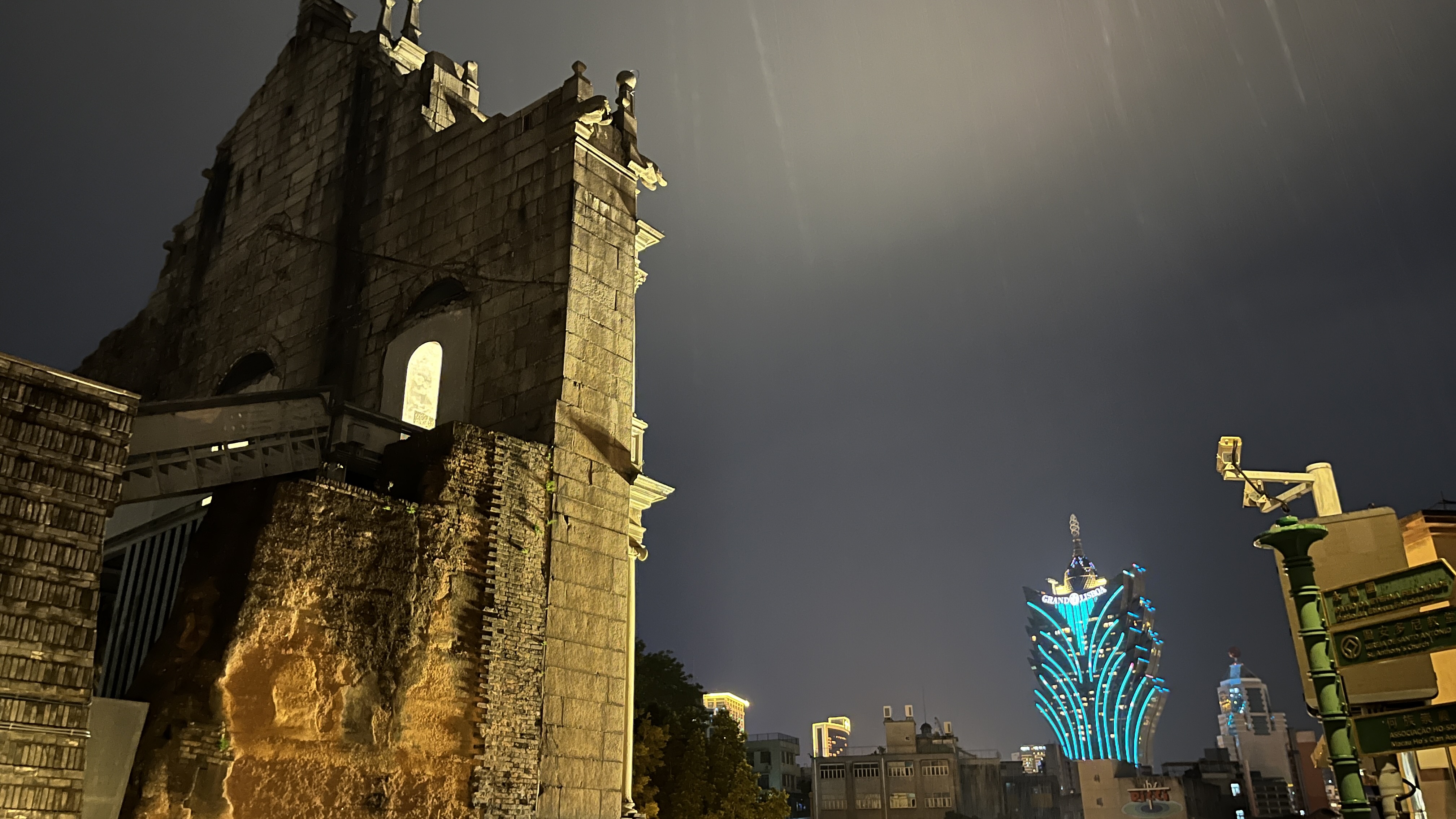 【完全ガイド】香港空港からマカオへ「ダイレクトバス」で直行！入国審査不要の最新ルートと特典情報